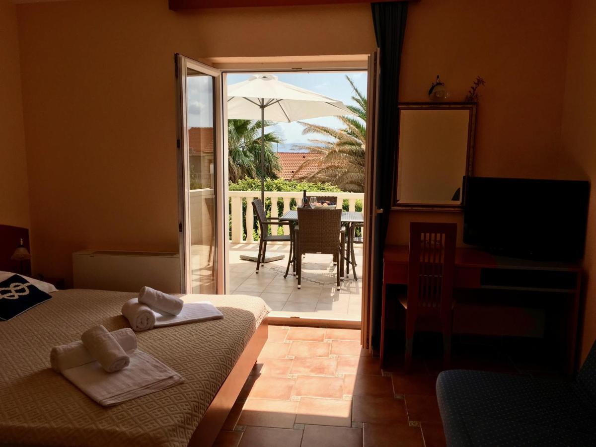 Apartments Villa Jadranka Adults Only بول المظهر الخارجي الصورة