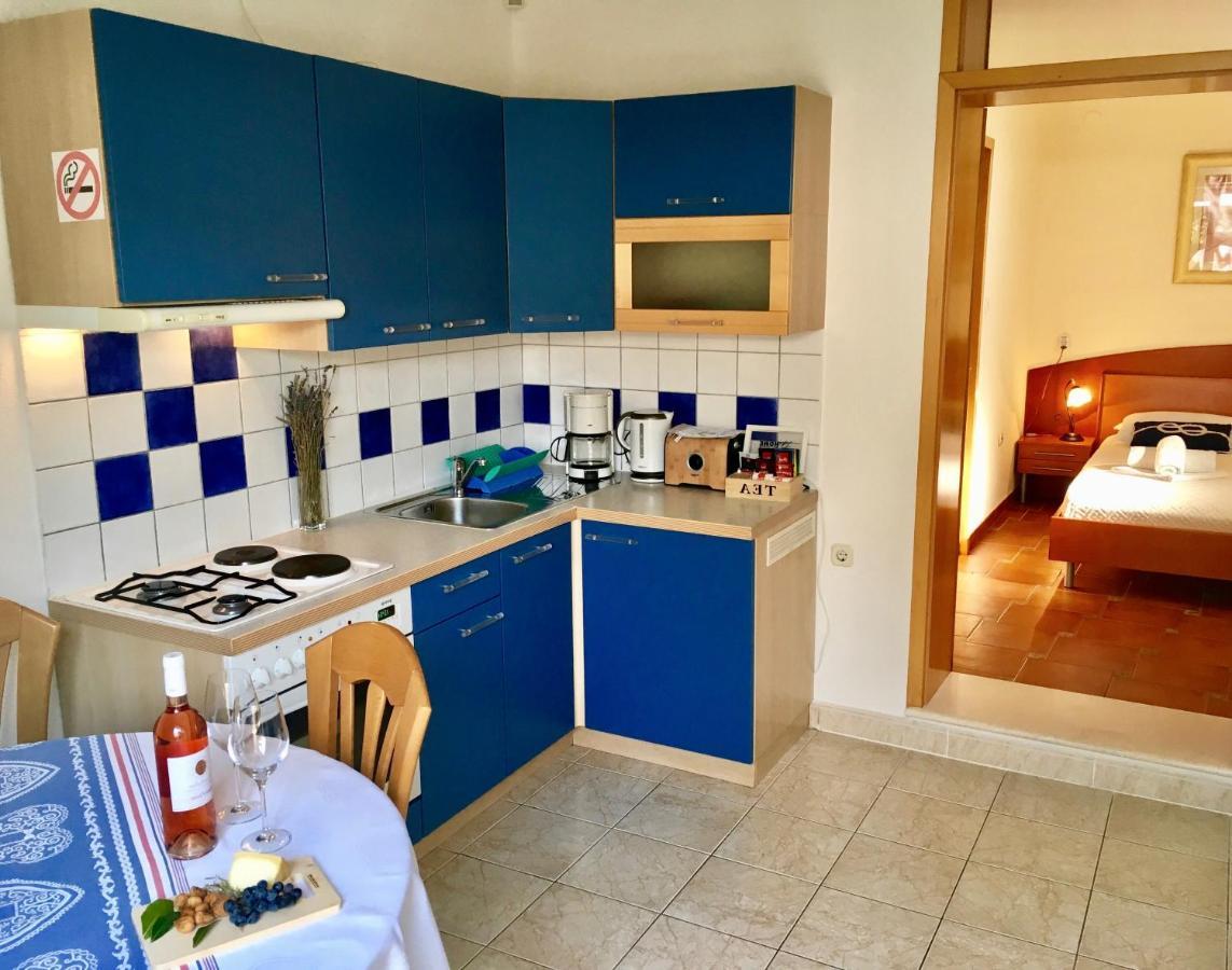 Apartments Villa Jadranka Adults Only بول المظهر الخارجي الصورة